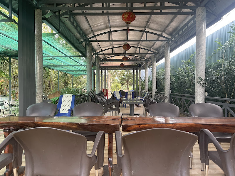 CAFE VIỆT, Homestay